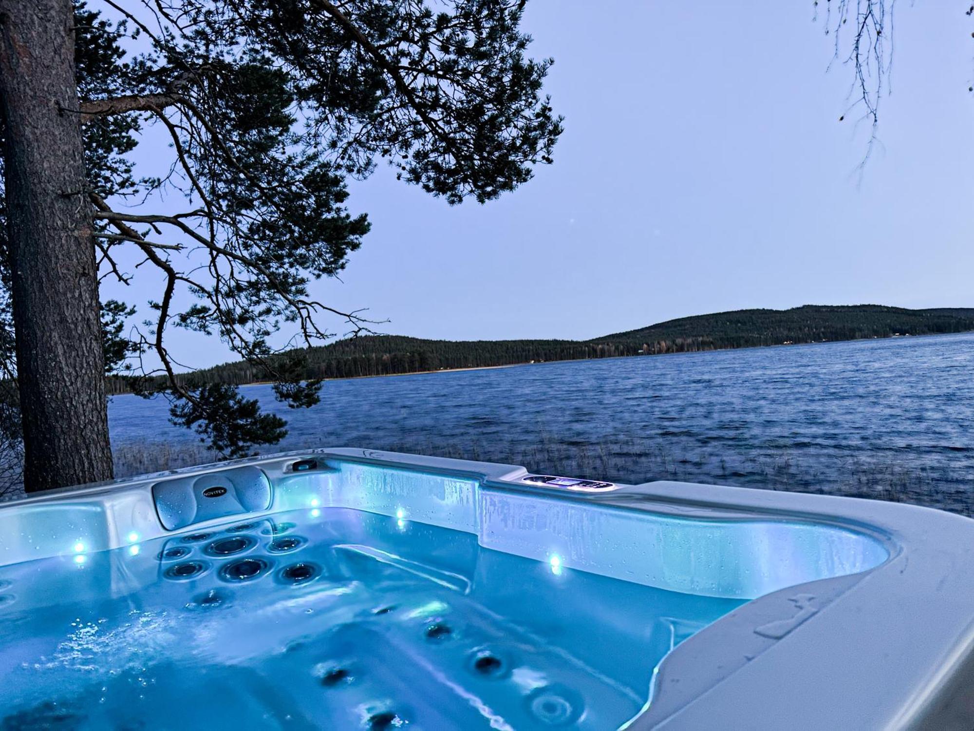 Luxurious Villa Kinos With Jacuzzi Rovaniemi Exterior photo
